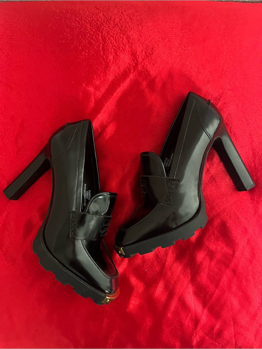 Karl Lagerfeld Virna Patent Leather Platform Heel Loafer - Black